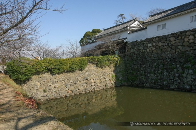 岸和田城本丸土橋と櫓門