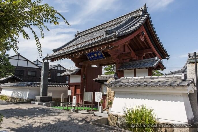 佐和山城移築城門・宗安寺赤門