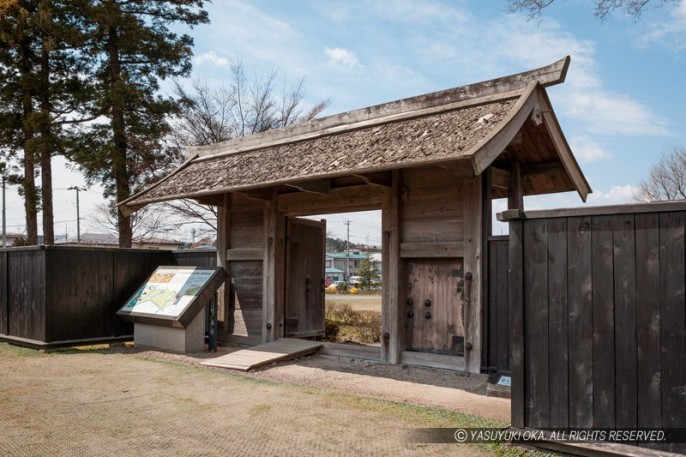 八戸城・根城に移築された城門