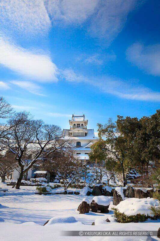 雪の長浜城