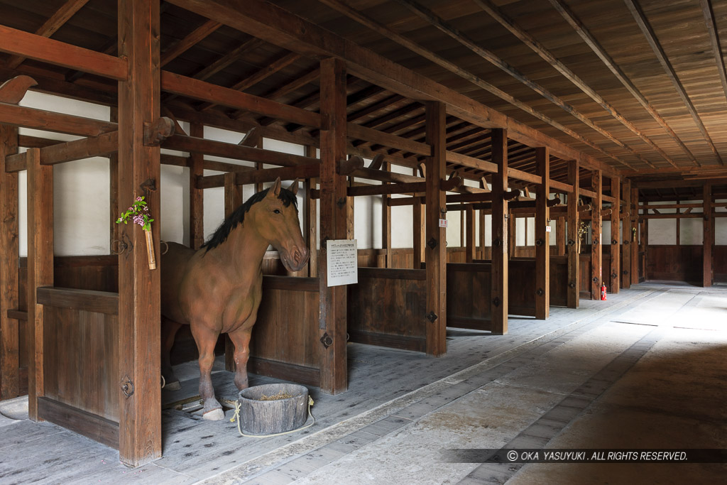 彦根城馬屋内部