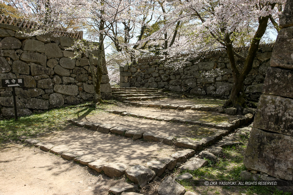 彦根城西の丸の枡形虎口