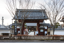 佐和山城移築城門・宗安寺赤門｜高解像度画像サイズ：5616 x 3744 pixels｜写真番号：1P3J2947｜撮影：Canon EOS-1Ds Mark III