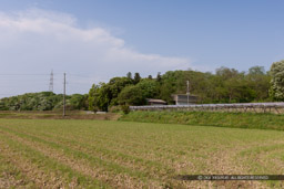 平井山本陣跡を望む｜高解像度画像サイズ：5573 x 3715 pixels｜写真番号：1P3J6182｜撮影：Canon EOS-1Ds Mark III